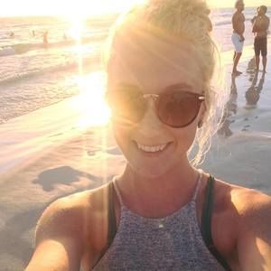 Meet your Posher, Shawna